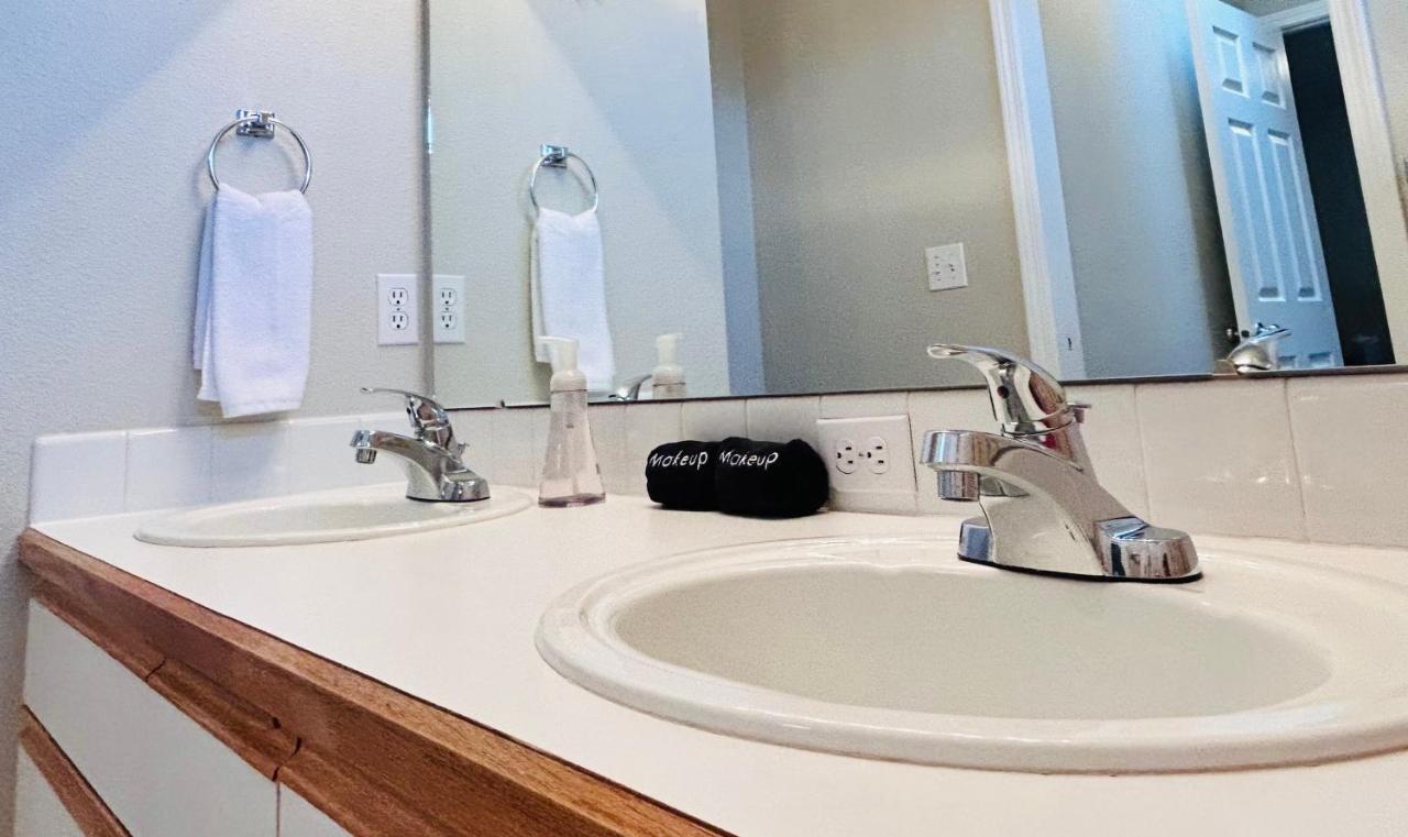 The Getaway Se Boise Condo Across The Street From Greenbelt, Bown Crossing And Boise River 3Bd 3Bath, 4 Beds! Lovely, Homey, Dining Table Seats 6 Экстерьер фото